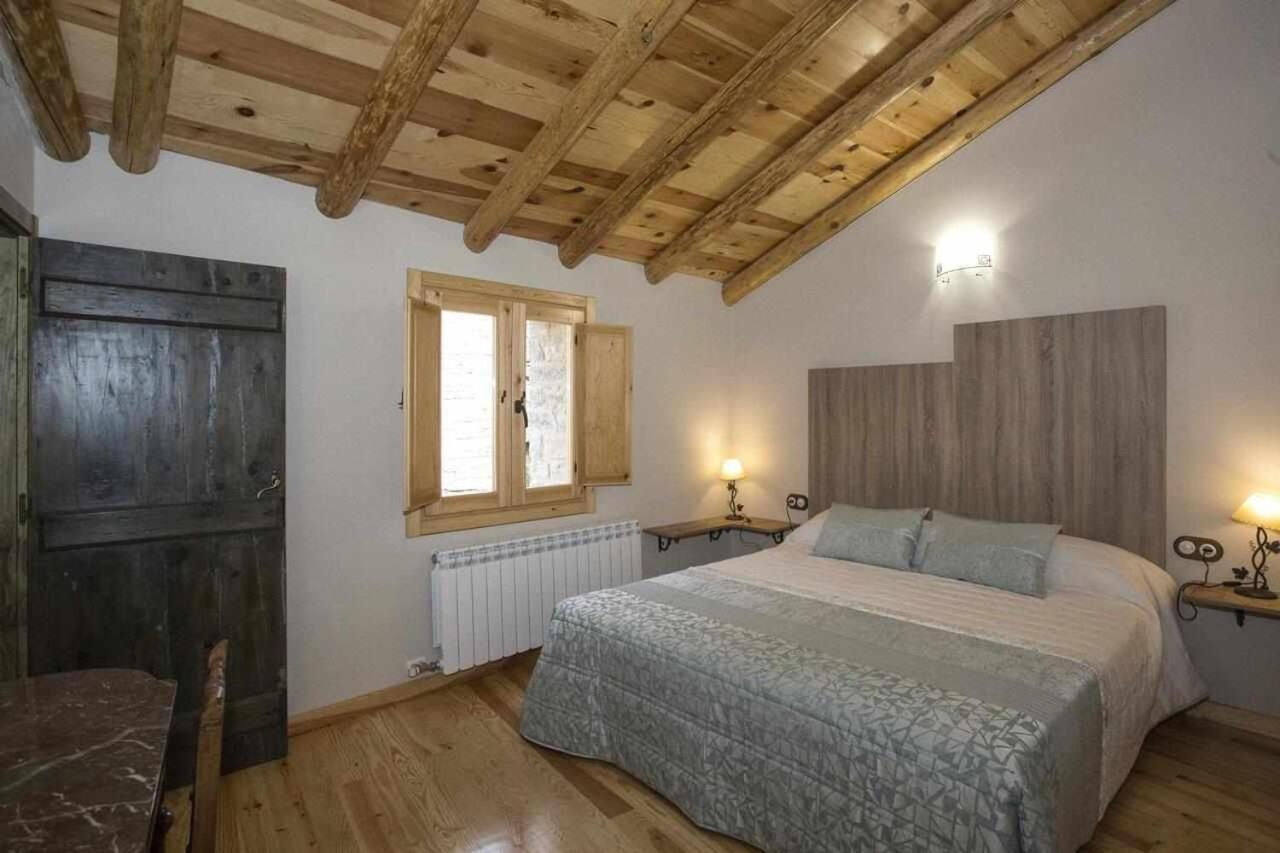 Casa Rural La Masadria Mondot Bagian luar foto